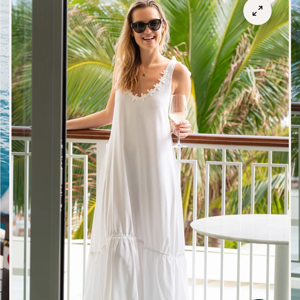Kenny Flowers WHITE LINEN VACATION DRESS